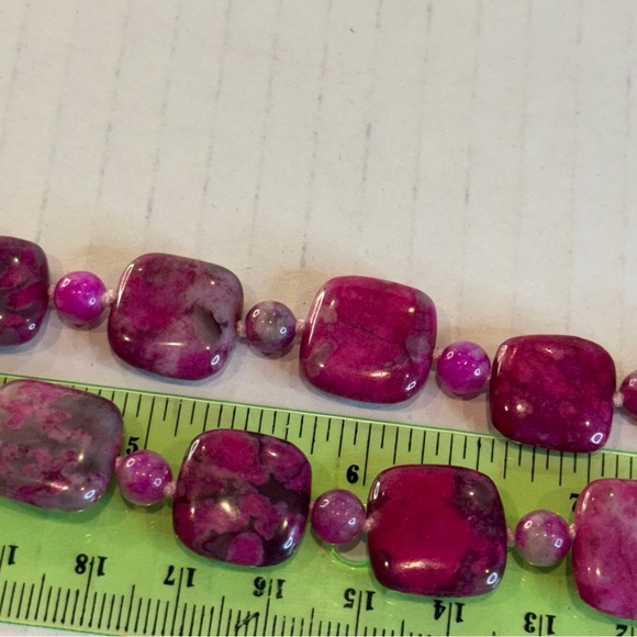 🆕 🌸 Stunning Natural Magenta Jasper Necklace & Earring Set – Handmade 🆕 - Picture 12 of 16